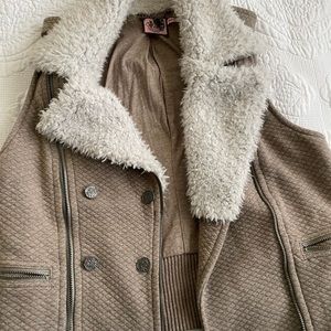 Juicy couture vest